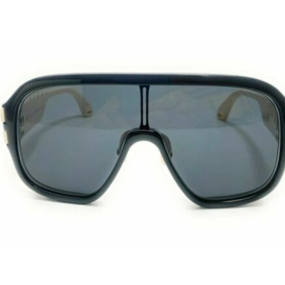 Gucci Men's Black Sunglasses! - Picture 2 of 3